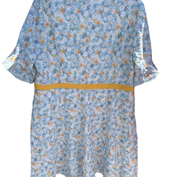 Floral Dress with Yellow Trim - Picture 2 of 4